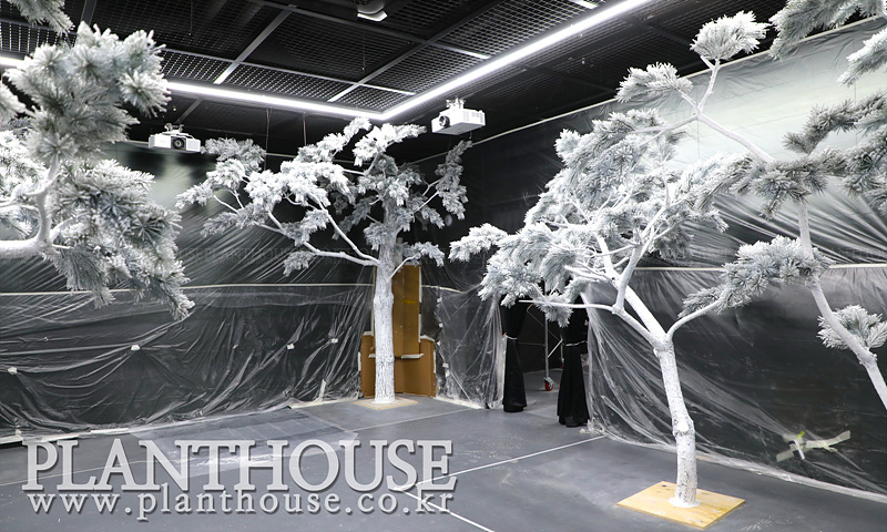 인조소나무 연출