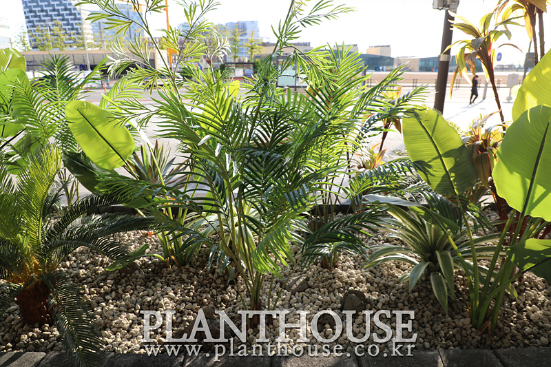 인조식물 화단 전경