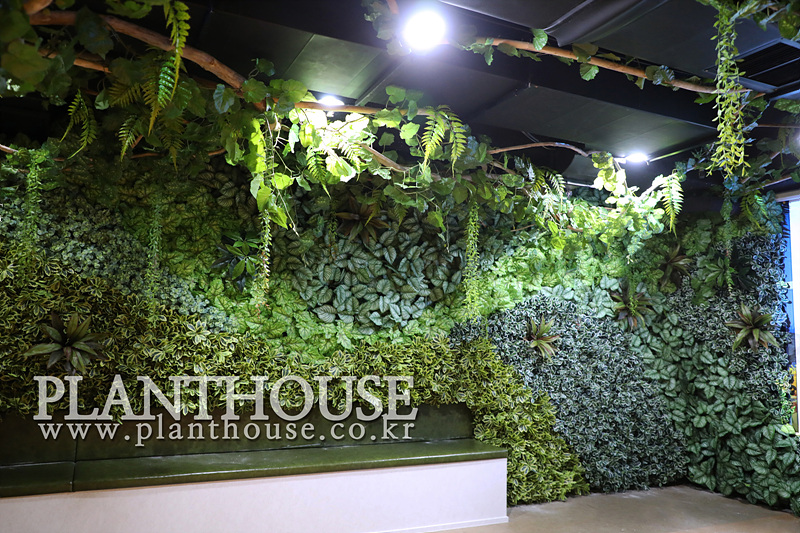 아쿠아리움 인조식물 벽면녹화 시공